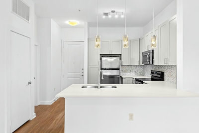 1900 Barton Springs Rd #2021 — photo 3