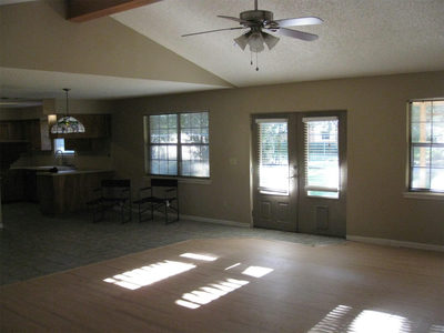 287 Meadowlakes Dr — photo 5