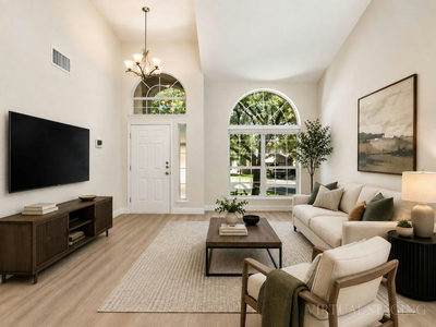 11301 Fletcher Hall Ln — photo 2