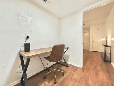 2704 Salado St #105 — photo 3