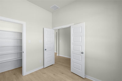 312 West Faulkner St — photo 5