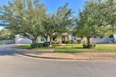 111 Pecos Ct — photo 2