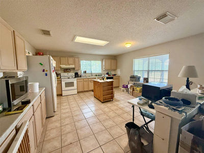 3085 Crestmont Ln — photo 3