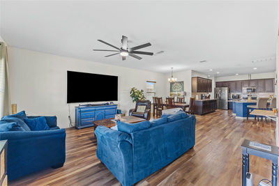 340 Shiner Ln — photo 3