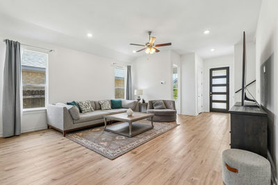 313 Peace Pipe Way — photo 3