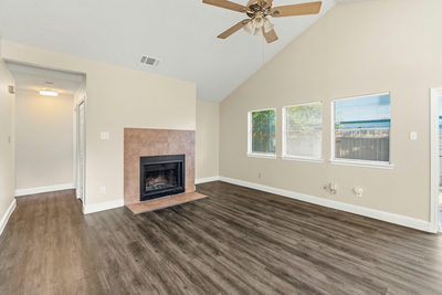 2000 Andover Dr — photo 4