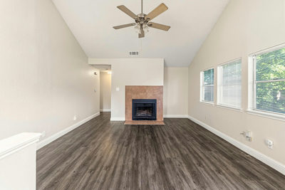 2000 Andover Dr — photo 5