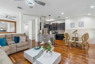13701 Harrisglenn Dr — photo 2