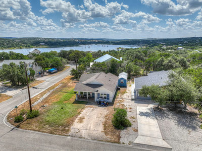 2870 Candlelight Dr — photo 2