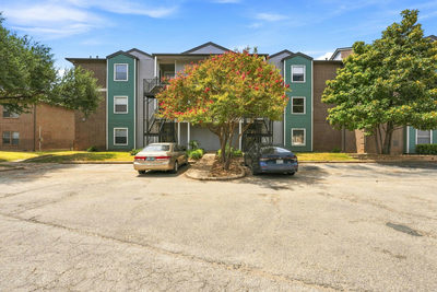 12166 Metric Blvd #280 - Bldg 9 — photo 2