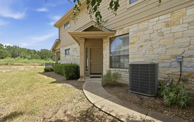 9201 Brodie Ln #502 — photo 2