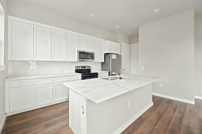 1300 Mckie Dr #33 — photo 3