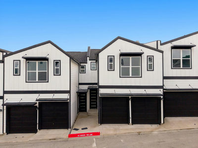 1300 Mckie Dr #33 — photo 2