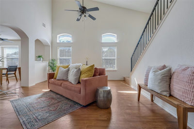 11110 Jim Thorpe Ln — photo 3