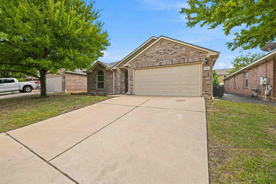 2020 Rachel Ln — photo 3