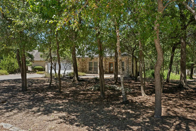 98 Brookhollow Dr — photo 3