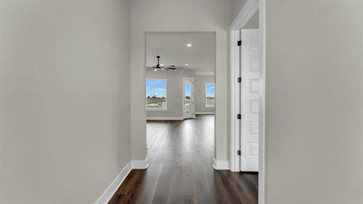 379 Prairie Point Dr — photo 3