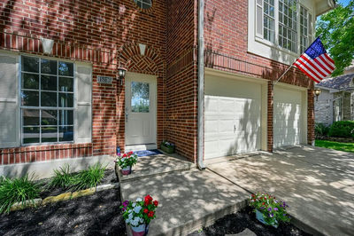 15316 Ecorio Dr — photo 4
