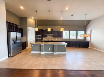 122 Bluehaw Dr — photo 2