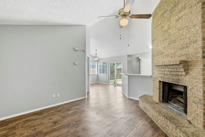 2511 Howellwood Way — photo 5