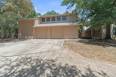 2500 Rolling Oaks — photo 2