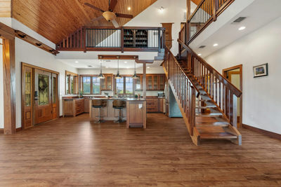 685 Hidden Creek Dr — photo 4