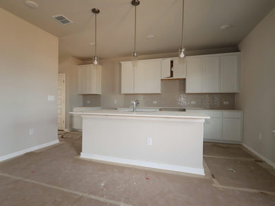 4704 Lava Island Dr — photo 5