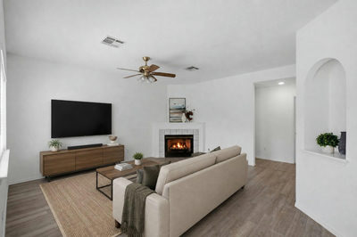 17400 Bottle Springs Ln — photo 2