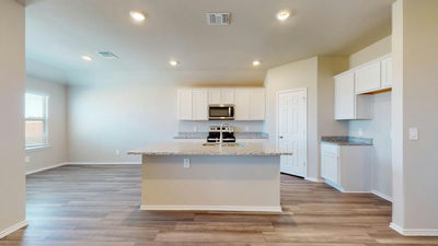 405 Hector Loop — photo 4