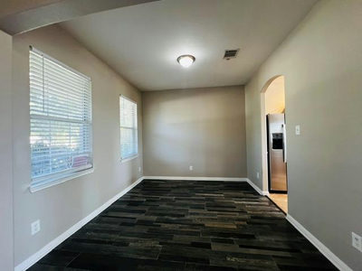 1113 Middle Brook Dr — photo 4