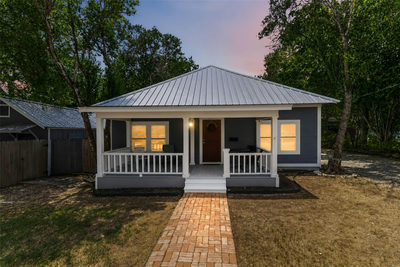 217 N Bishop St — photo 3