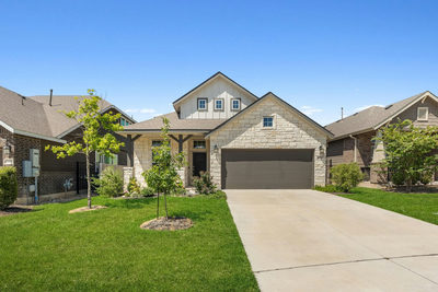 612 Saturnia Dr — photo 2