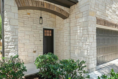 10936 Short Springs Dr — photo 2