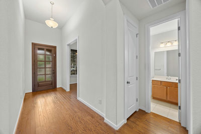 712 Whitetail Dr — photo 4