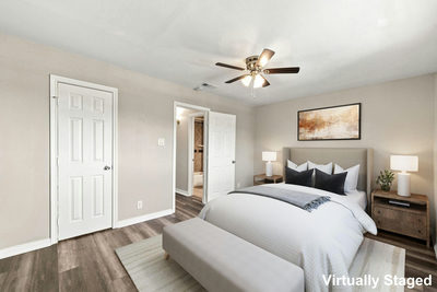 2600 Penny Ln #303 — photo 3