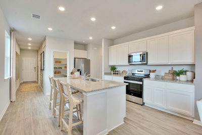 164 Hornet St — photo 3
