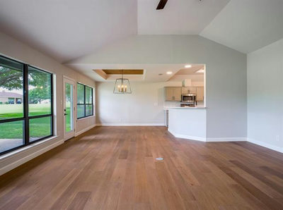 416 Spyglass St — photo 4