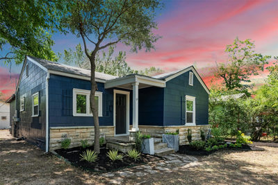 5303 Avenue H — photo 2