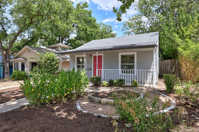 708 Keasbey St — photo 2