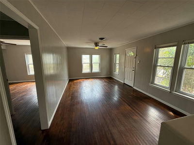 607 N Main St — photo 3