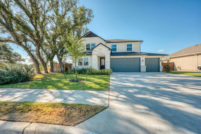 101 Plumbago Ln — photo 2