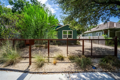719 Springdale Rd — photo 4