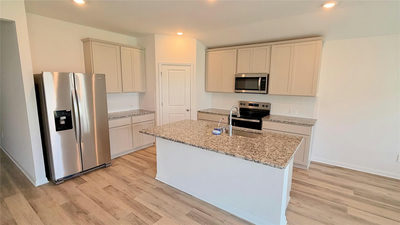 316 Wheel Horse Rd — photo 2