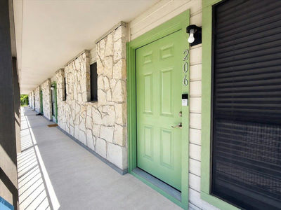 4307 S 1st St #206 — photo 3