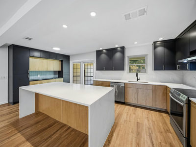 9009 Comburg Dr — photo 2