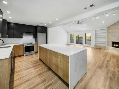 9009 Comburg Dr — photo 3