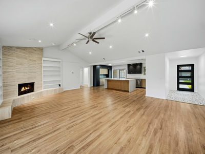9009 Comburg Dr — photo 5