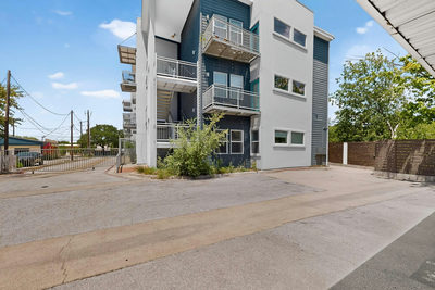 2931 E 12th St #206 — photo 3