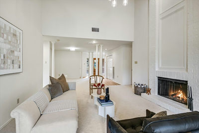 3718 Williamsburg Cir — photo 3