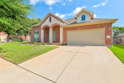 903 Madrone Dr — photo 3